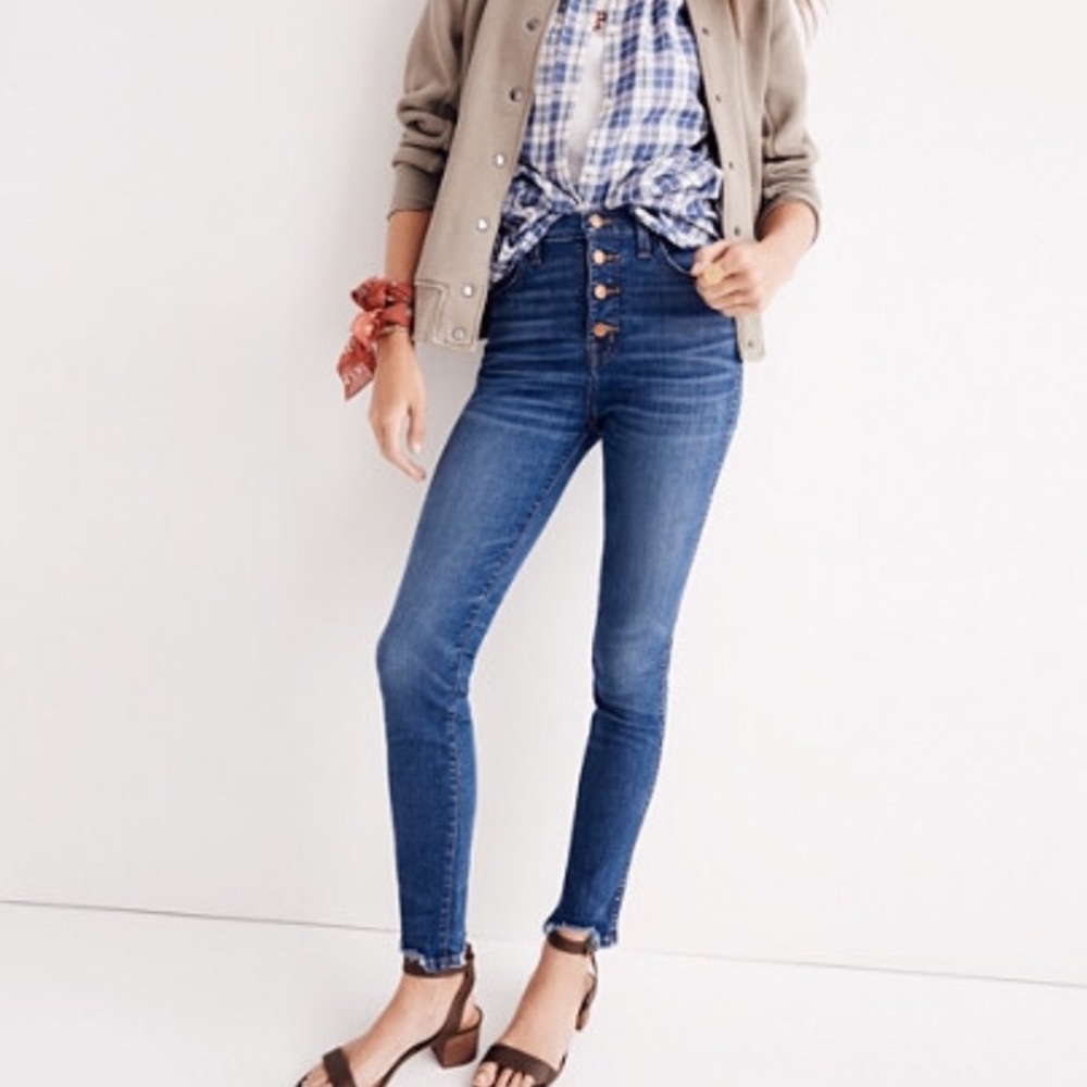 Madewell 10” Skinny Button Down Chewed Hem Edition